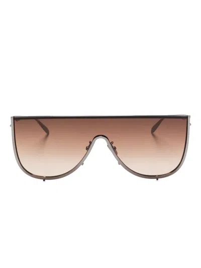 Alaïa Eyewear 실드 프레임 선글라스 In 실버 톤