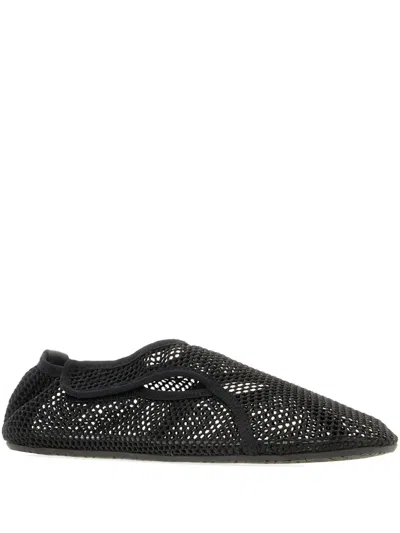 Alaïa Fishnet Ballet Flats In Black