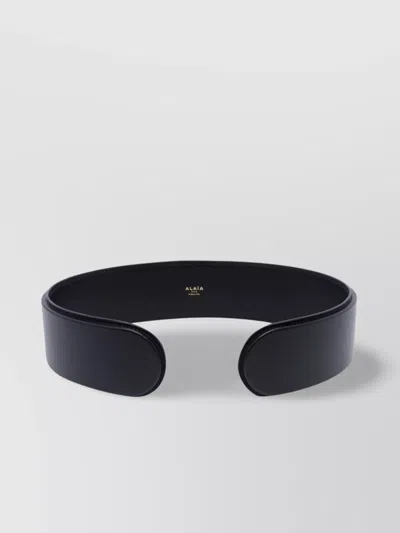 Alaïa Flex Leather Bands With 3d Curved Design In Black