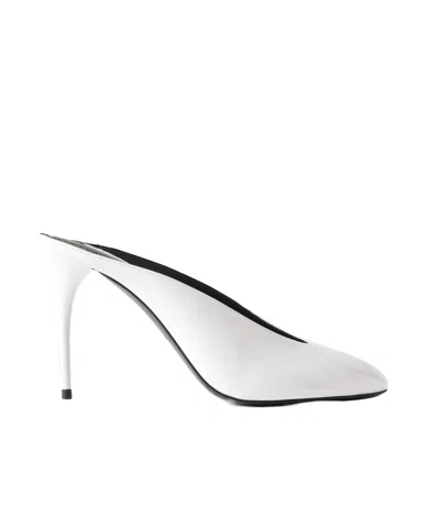 Alaïa Patent-leather Pumps In White