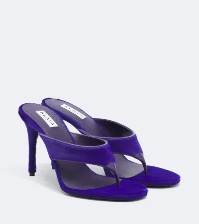 Alaïa Infra Calf Hair Thong Sandals In Blue