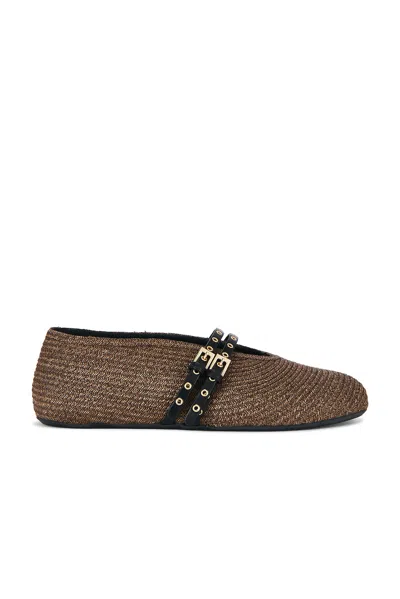 Alaïa La Ballerine Paperstraw Flat In Brown
