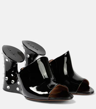 Alaïa Wedge-pantoletten La Sculpture Aus Lackleder In Black