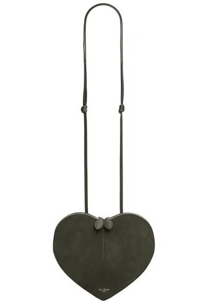 Alaïa Le Coeur Shoulder Bag In Green