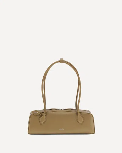 Alaïa Le Teckel Shoulder Bag In Green