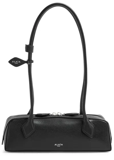 Alaïa Le Teckel Small Grained Leather Shoulder Bag In Black