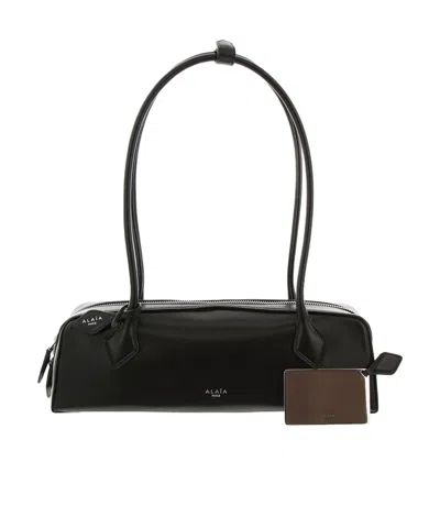 Alaïa Le Teckle Leather Shoulder Bag In Black