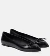 Alaïa Pointed Knot Flat Soles In Black