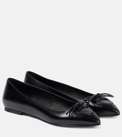 Alaïa Leather Ballet Flats In 999 - Noir