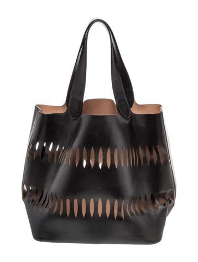 Pre-owned Alaïa Leather Bucket Bag In Black