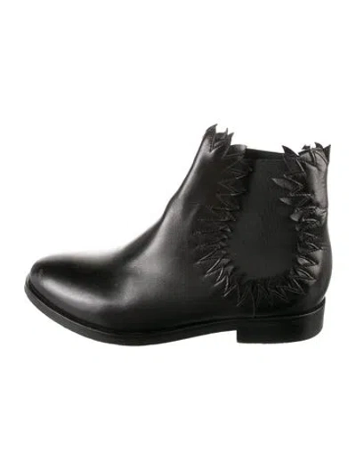 Pre-owned Alaïa Leather Chelsea Boots In Black