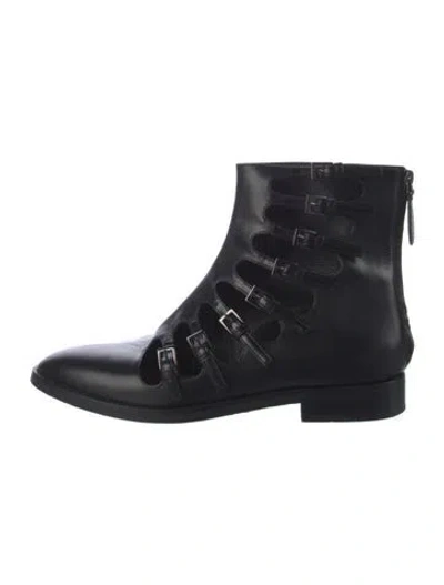 Pre-owned Alaïa Leather Combat Boots In Black