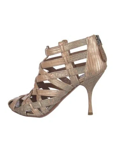 Pre-owned Alaïa Leather Cutout Accent Gladiator Sandals