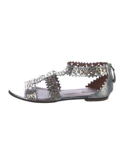 Pre-owned Alaïa Leather Cutout Accent Sandals In Silver