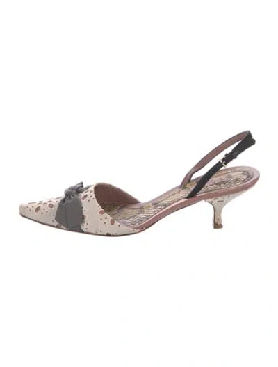 Pre-owned Alaïa Leather Lace Pattern Pumps In Multicolor