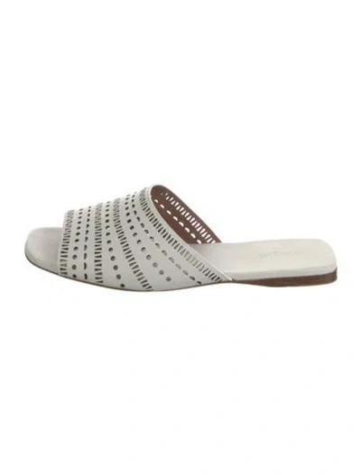 Pre-owned Alaïa Leather Lace Pattern Slides In White