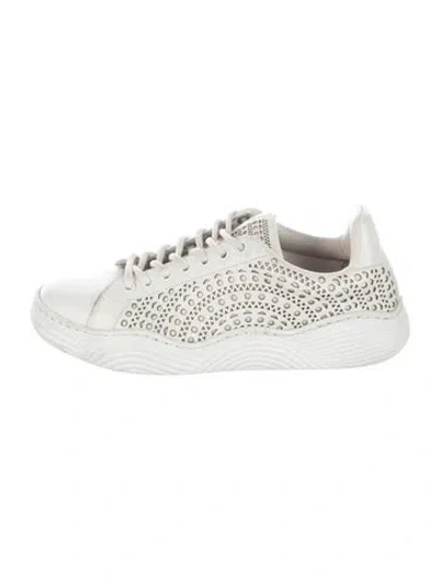 Pre-owned Alaïa Leather Lace Pattern Sneakers In White