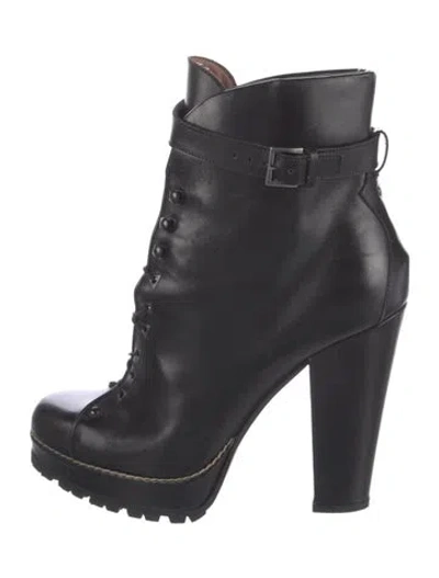 Pre-owned Alaïa Leather Lace-up Boots In Black