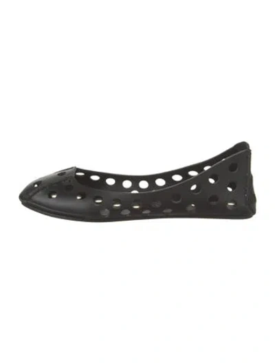 Pre-owned Alaïa Leather Lasercut Accents Ballet Flats In Black