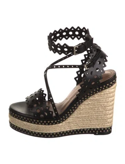 Pre-owned Alaïa Leather Lasercut Accents Espadrilles In Black
