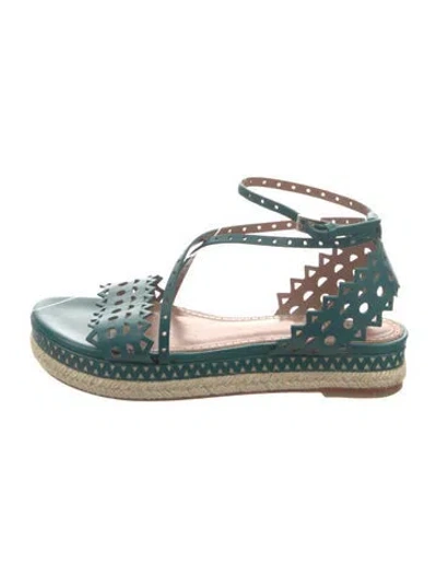Pre-owned Alaïa Leather Lasercut Accents Espadrilles In Green