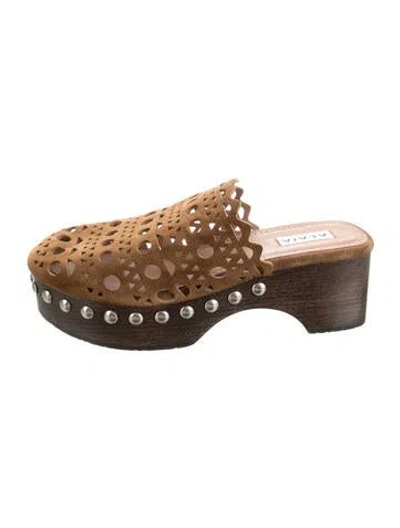 Pre-owned Alaïa Leather Lasercut Accents Mules In Brown