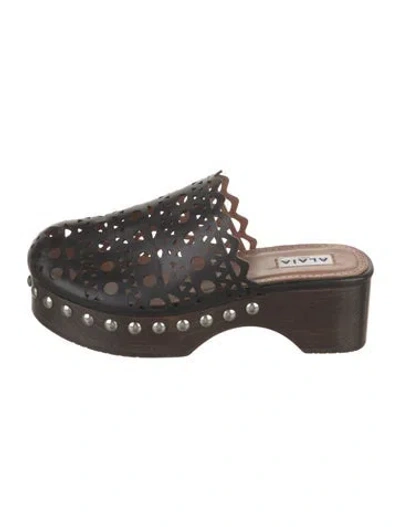 Pre-owned Alaïa Leather Lasercut Accents Slides In Black