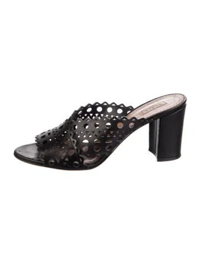 Pre-owned Alaïa Leather Lasercut Accents Slides In Black