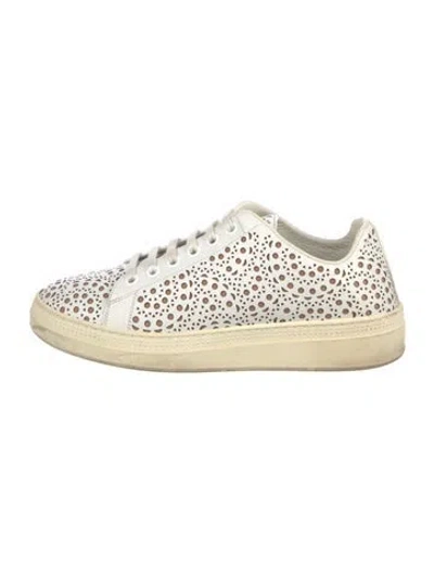 Pre-owned Alaïa Leather Lasercut Accents Sneakers In White