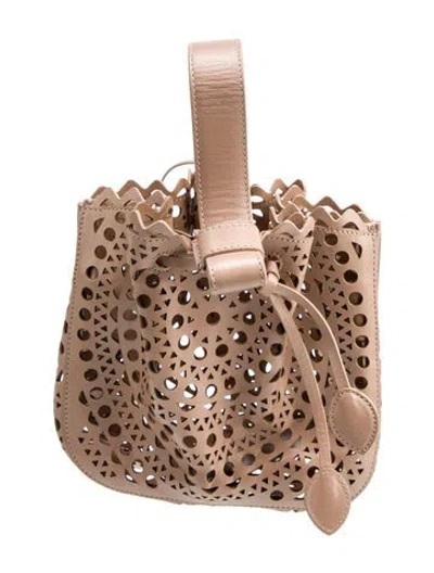 Pre-owned Alaïa Leather Marie 16 In Neutral