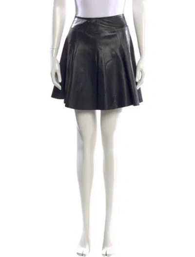 Pre-owned Alaïa Leather Mini Skirt In Black