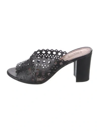 Pre-owned Alaïa Leather Mules In Black