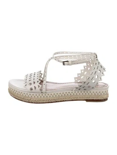 Pre-owned Alaïa Leather Patterned Espadrilles In White