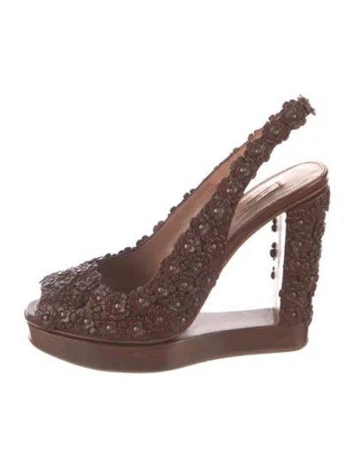 Pre-owned Alaïa Leather Patterned Slingback Pumps In Brown