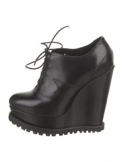 Pre-owned Alaïa Leather Pumps In Black