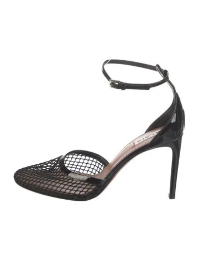Pre-owned Alaïa Leather Pumps In Black