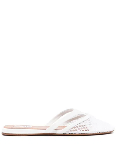 Alaïa Leather Round Toe Thong Sandals In White