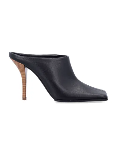 ALAÏA ALAIA LEATHER SANDALS