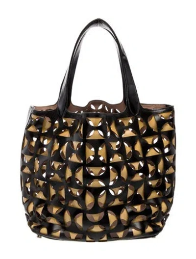 Pre-owned Alaïa Leather Shoulder Bag In Black