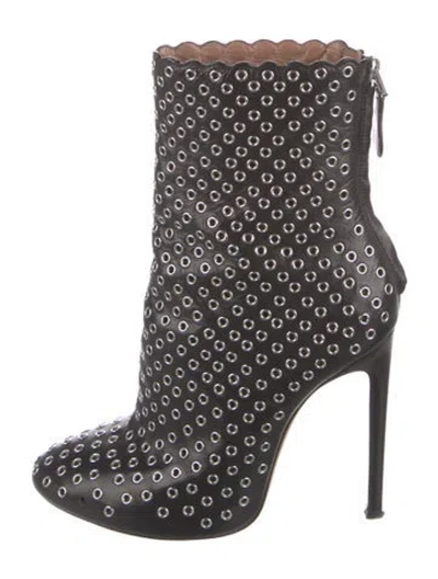 Pre-owned Alaïa Leather Studded Accents Boots In Black
