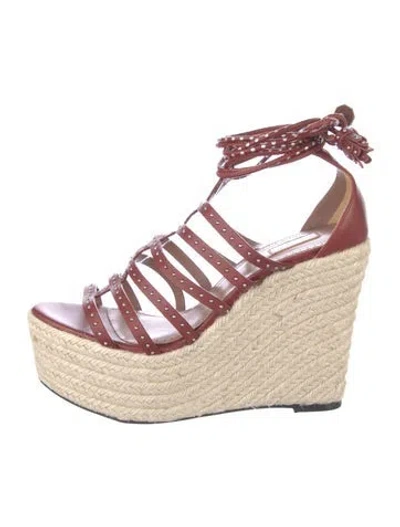 Pre-owned Alaïa Leather Studded Accents Espadrilles In Burgundy