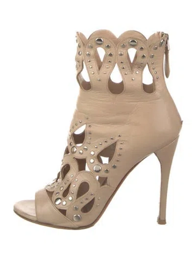 Pre-owned Alaïa Leather Studded Accents Gladiator Sandals