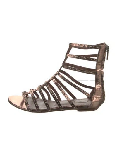 Pre-owned Alaïa Leather Studded Accents Gladiator Sandals In Pink