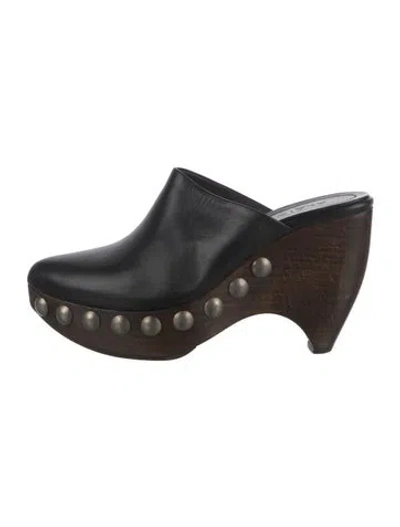 Pre-owned Alaïa Leather Studded Accents Mules In Black