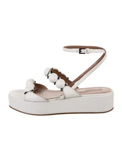 Pre-owned Alaïa Leather Studded Accents Sandals In White