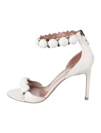 Pre-owned Alaïa Leather Studded Accents Sandals In White