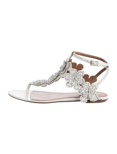 Pre-owned Alaïa Leather Studded Accents T-strap Sandals In White