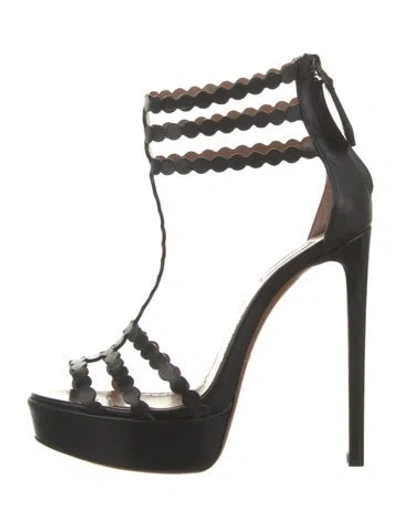 Pre-owned Alaïa Leather T-strap Pumps In Black