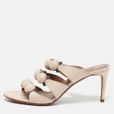 Pre-owned Alaïa Light Beige Leather Studded Bombe Slide Sandals Size 37