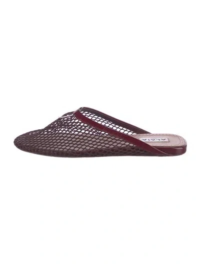 Pre-owned Alaïa Mesh Lace Pattern Mules In Burgundy
